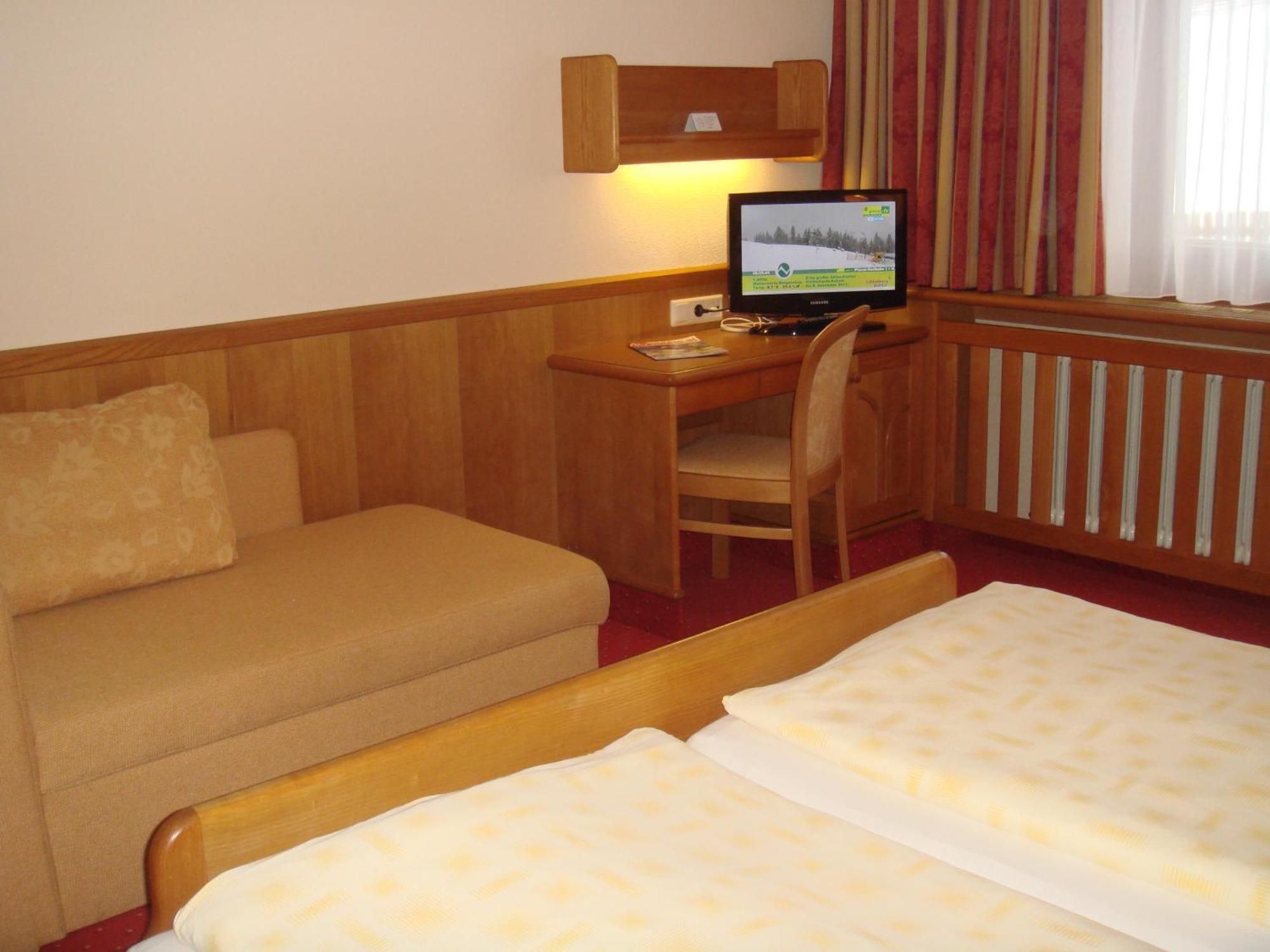 Hotel Sporthof Шладминг Экстерьер фото